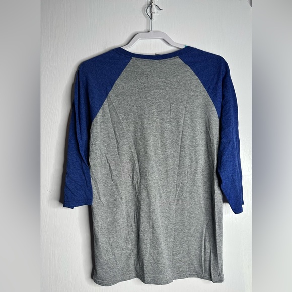 Cheers tee shirt. Men’s Medium - Picture 5 of 5